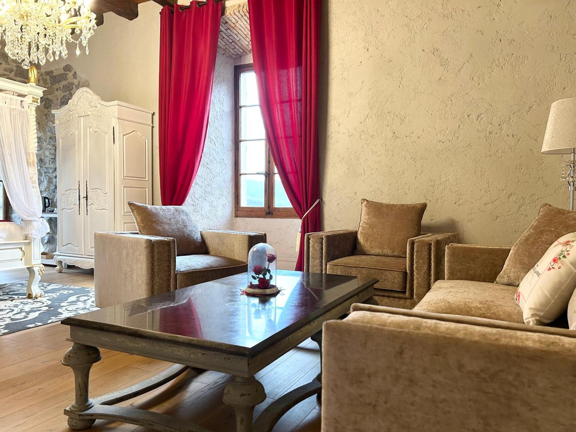 Chateau De La Rive - Suite Prestige - Chambre 2 Personnes Cruet Esterno foto
